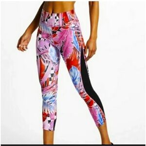 Nike one dri fit laser fuchsia Hawaiian crop leggings